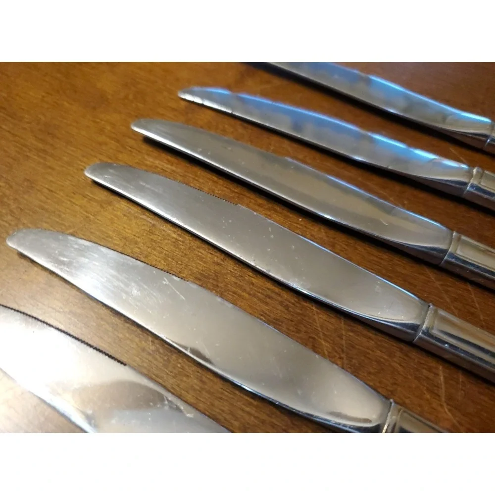 6 Oneida USA BANCROFT Dinner Knives Stainless‎ Flatware